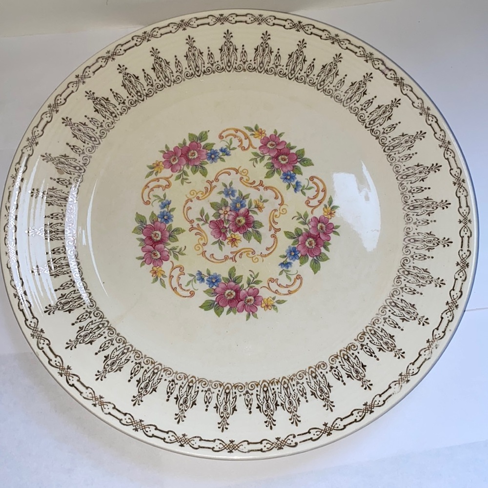 The Sebring Pottery Company U S A. Decorator plate.